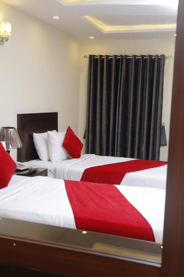 Hotel Noor Plaza Lahore Eksteriør bilde