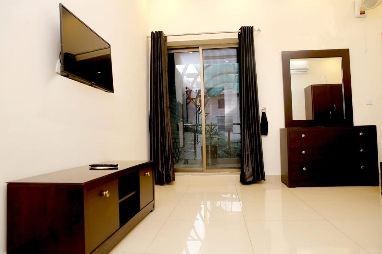 Hotel Noor Plaza Lahore Eksteriør bilde